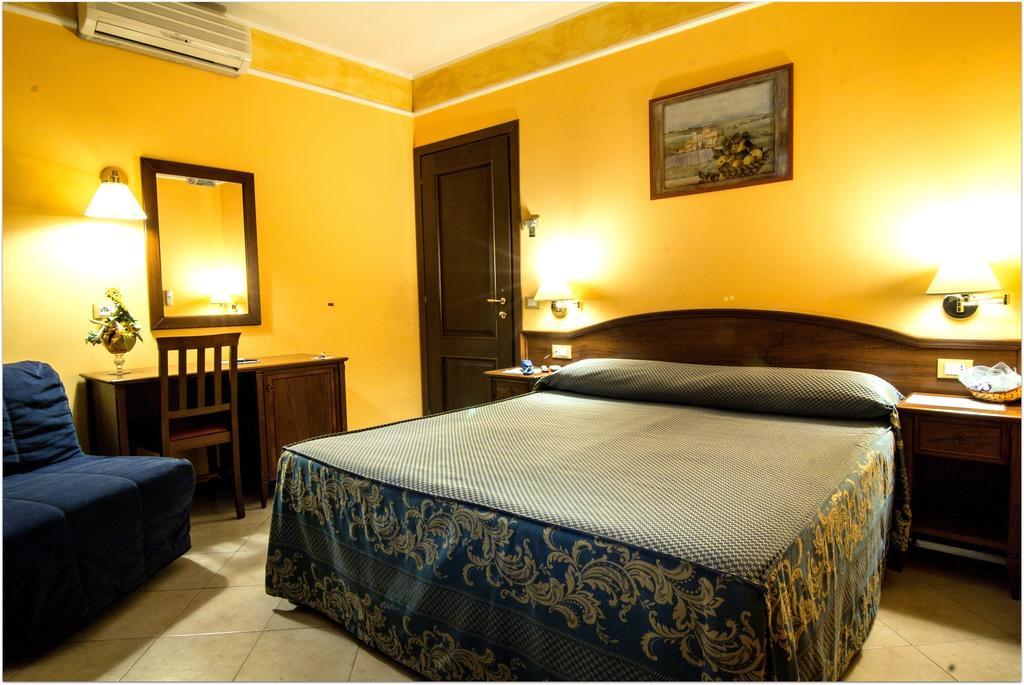 B&B Degli Amici Ciampino Cameră foto
